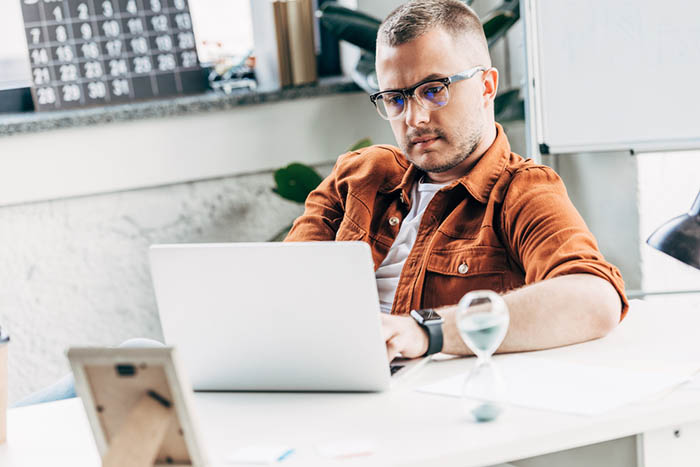 Spot the Difference between IDE and Code Editors