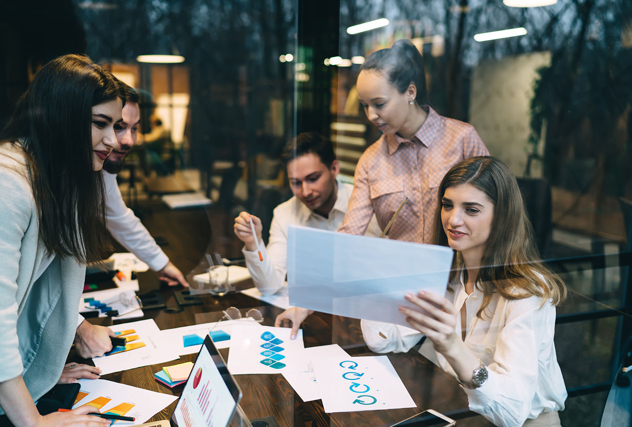 Find out how to fix category and comment count issues in WordPress while easily adjusting the size and position of your Layer content.